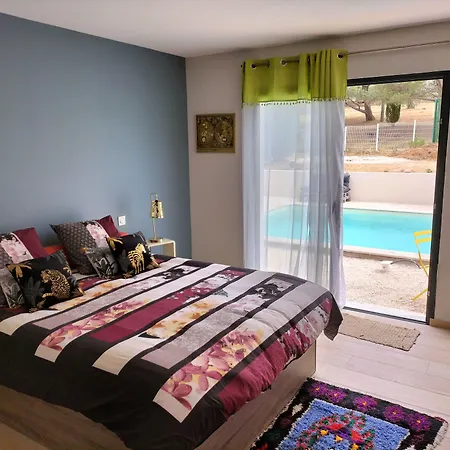 Bed & Breakfast Les Garrigues Ensoleillees Treilles