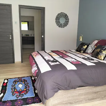 Bed & Breakfast Les Garrigues Ensoleillees 3*